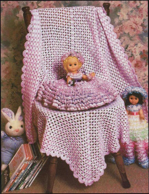 Image of finished rug from Craft Moods book BK18 Pattern 5.