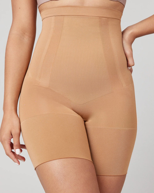 ONCORE HIGH WAISTED MID-THIGH SHORT