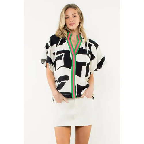 GURDY Contrast Trim Split Neck Print Top GURDY Contrast Trim Split Neck Print Top
