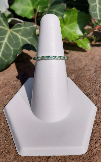 10K White Gold Tsavorite Garnet & Diamond Band 
