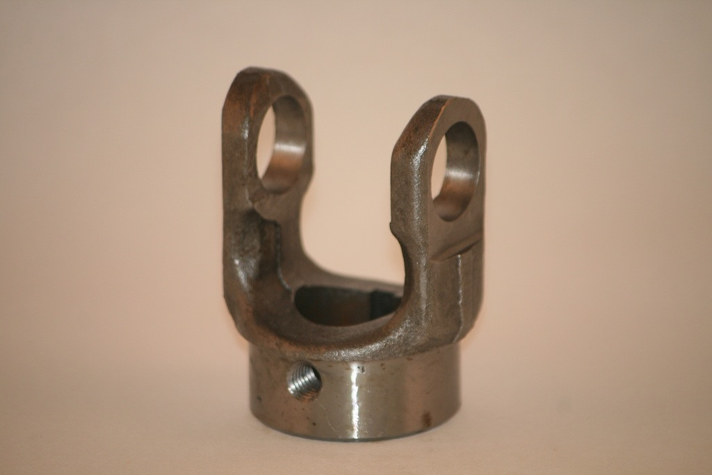 とうか PTO Driveline End Yoke-123 - Valew Welding Fabrication