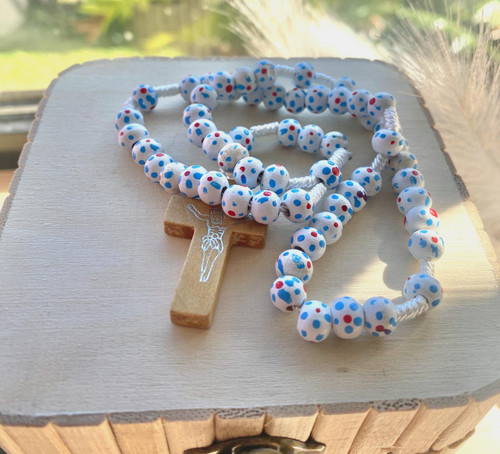  White corded wooden rosary beads 