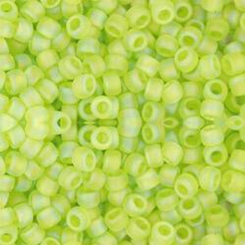 Toho ROUND 8/0 Seed Beads TRANSPARENT RAINBOW FROSTED LIME GREEN