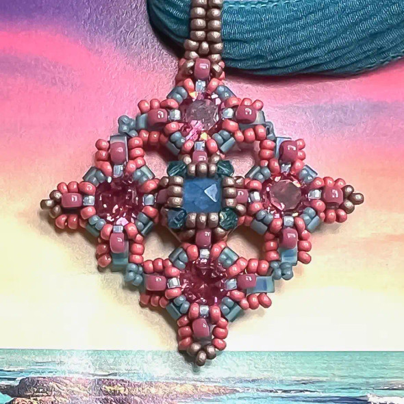 Sunset Pendant Beading Tutorial by Bronzepony Beaded Jewelry Sunset Pendant Beading Tutorial by Bronzepony Beaded Jewelry