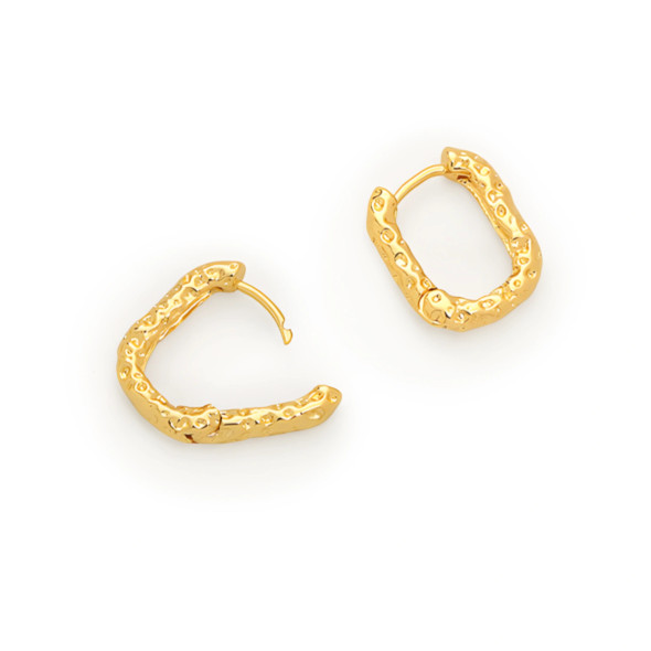 Textured Rounded Rectangle Huggie Hoop Earrings 12mm 18K Gold Plated (1 Pair)
