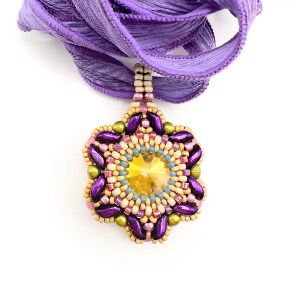 Wildflower Pendant Beading Tutorial by Stephanie of Bronzepony Beaded Jewelry
