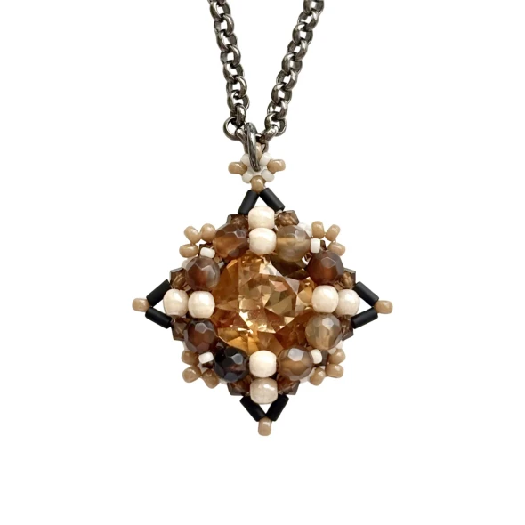 Four Corners Pendant Beading Tutorial by Jules & Rose