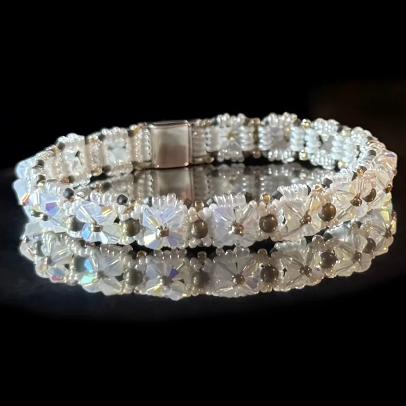 High Shine Bracelet Tutorial by The Little Beading Closet
