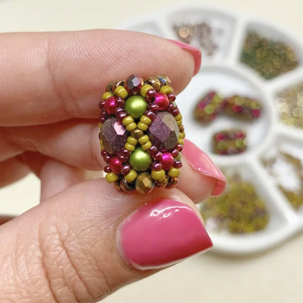Magic Iris Beaded Bead Tutorial by Orchid and Opal