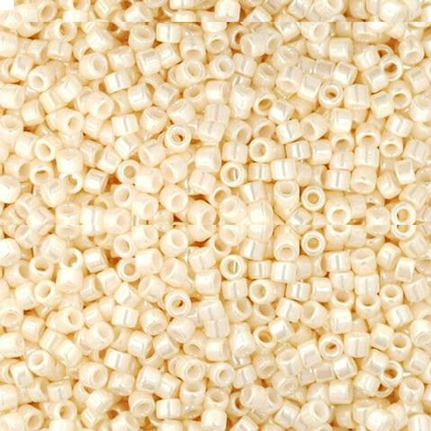 Toho Treasure 11/0 OPAQUE LT BEIGE LUSTER Seed Beads