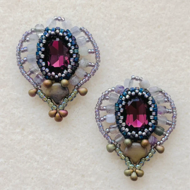 Jardin Beaded Earrings or Pendant Tutorial by Jules & Rose