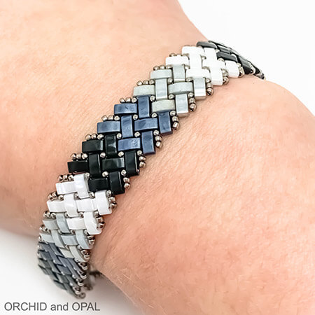 Beading Pattern - Half Tila Herringbone Bracelet - Horizontal Stripe |  ORCHID and OPAL 