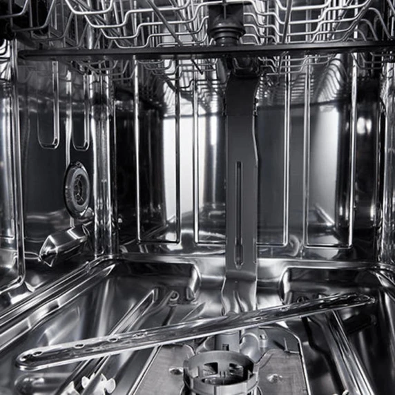 Maytag® Front Control Dishwasher with PowerBlast® cycle and Heated Dry MDFS3924RZ