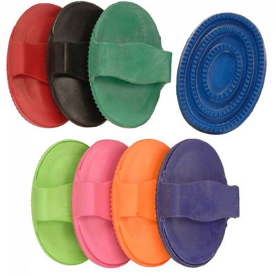 RUBBER CURRY COMB LARGE- BLACK 68-24418-2-0