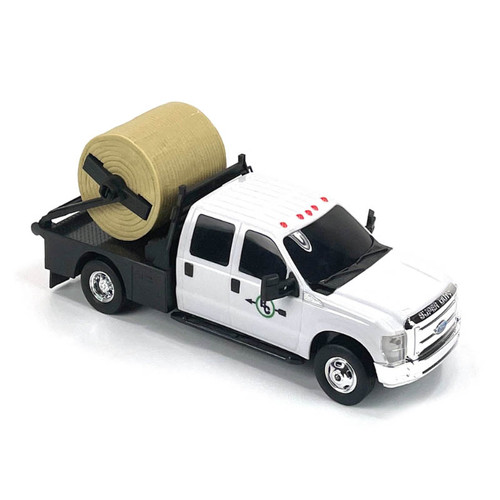 BIG COUNTRY TOY FORD FLATBED TRUCK W/ HAY BALE