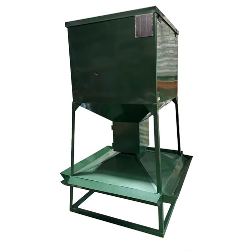 GREENGO DEER FEEDER 1000# TIMED PROTEIN FEEDER