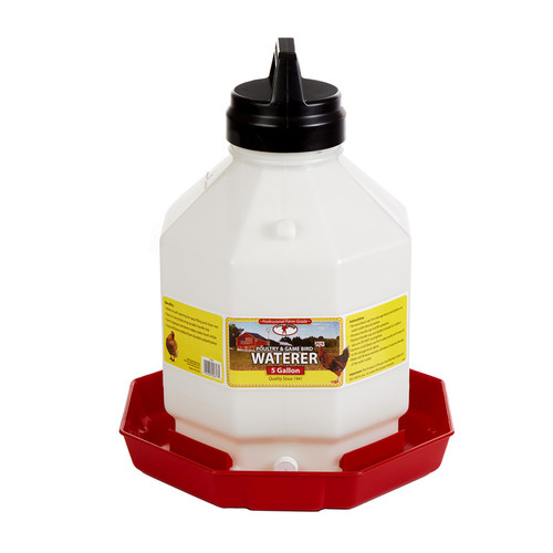 5 GAL PLASTIC POULTRY GAME WATER (PPF5)