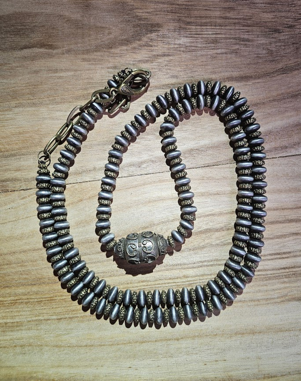ナバホ族　ネックレス　Navajo necklace Metal Navaho Necklace
