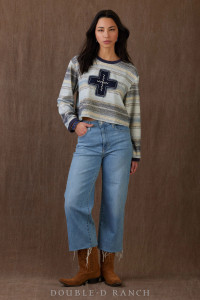 CROSS OUR HEART!
This swoon-worthy top features a softened and scaled up iteration of our cool custom “Indigo Bedroll” print, crafted in slouchy-chic boxy silhouette and embellished with an awesome applique indigo cross.

color: print
content: 80% cotton, 35% poly, 5% spandex
embellishments: custom print, embroidery
size: S-L
fit:  relaxed
style number: T3979
collection: Chisholm Trail