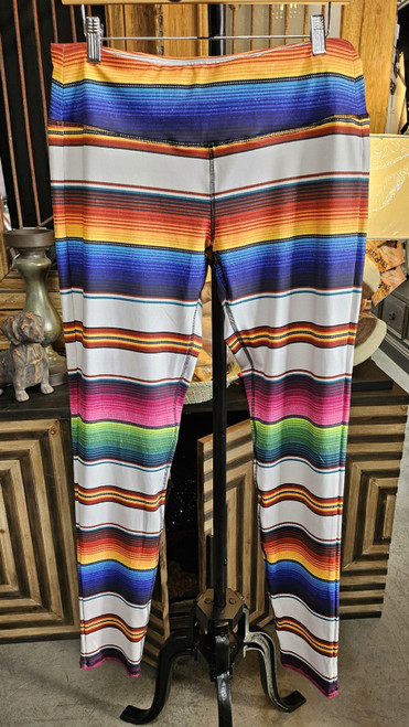 Be bold and colorful this spring in the Double D Bonita Blanca Leggings! These high stretch leggings are just right for cool and warm weather and can be dressed up or down! The classic serape print is the perfect representation of country style with modern fit and comfort. Now 70% OFF!