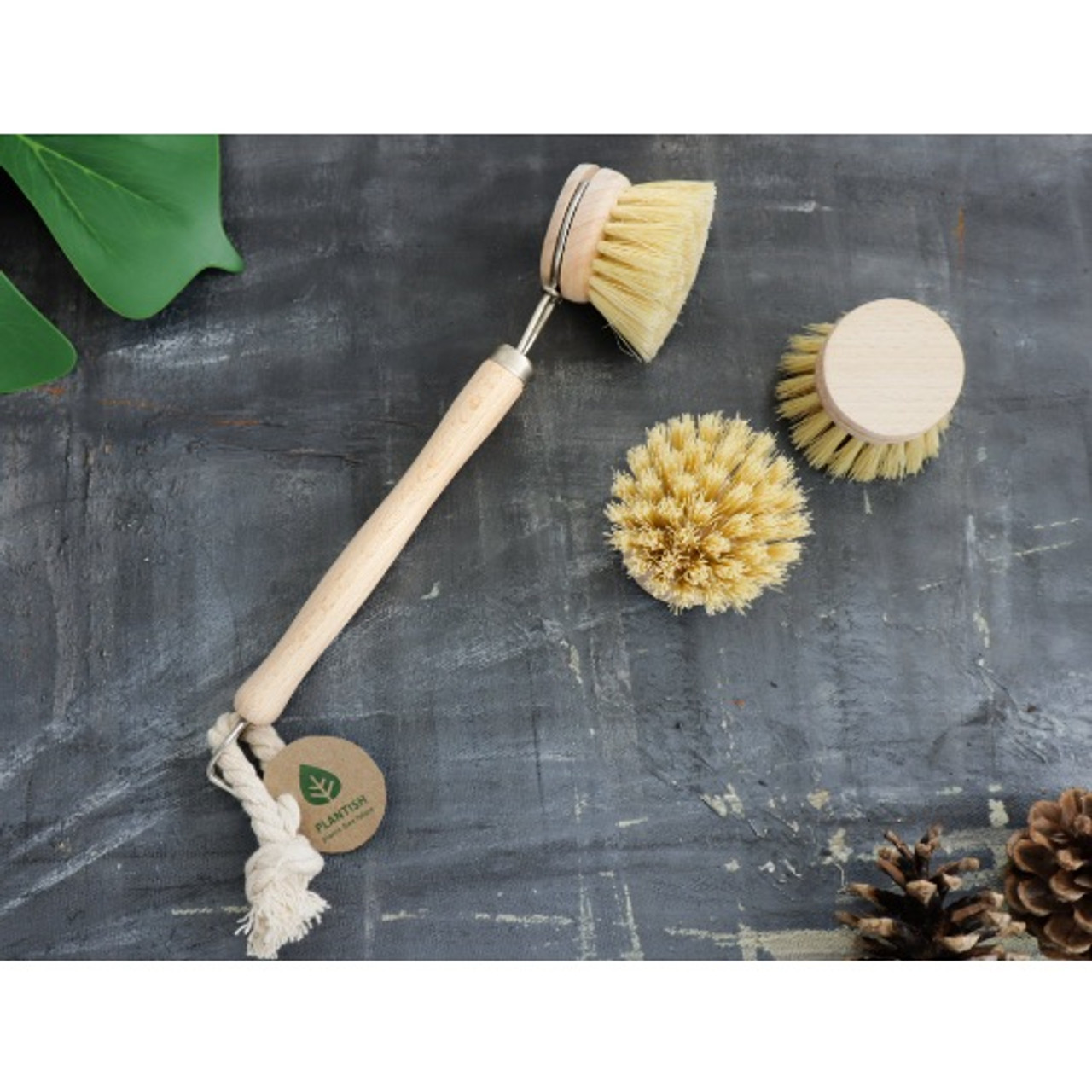 Compostable Bamboo and Sisal Plastic-Free Long Handle Dish Brush- Volverde
