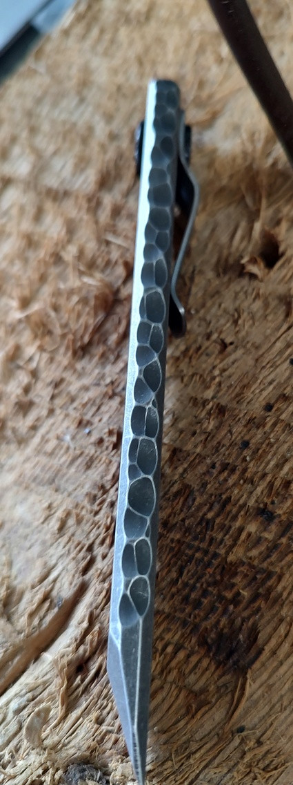 A2 ClipIt Pocket Prybar