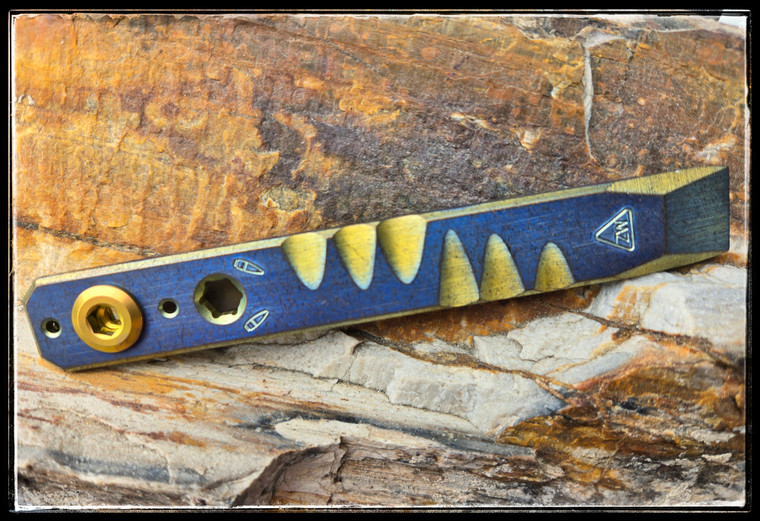 Custom Titanium Clip-it prybar