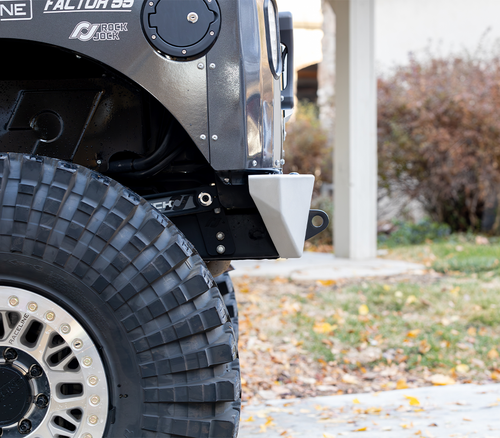 Best high-clearance Jeep JK bumper with CNC laser-cut design Best high-clearance Jeep JK bumper with CNC laser-cut design