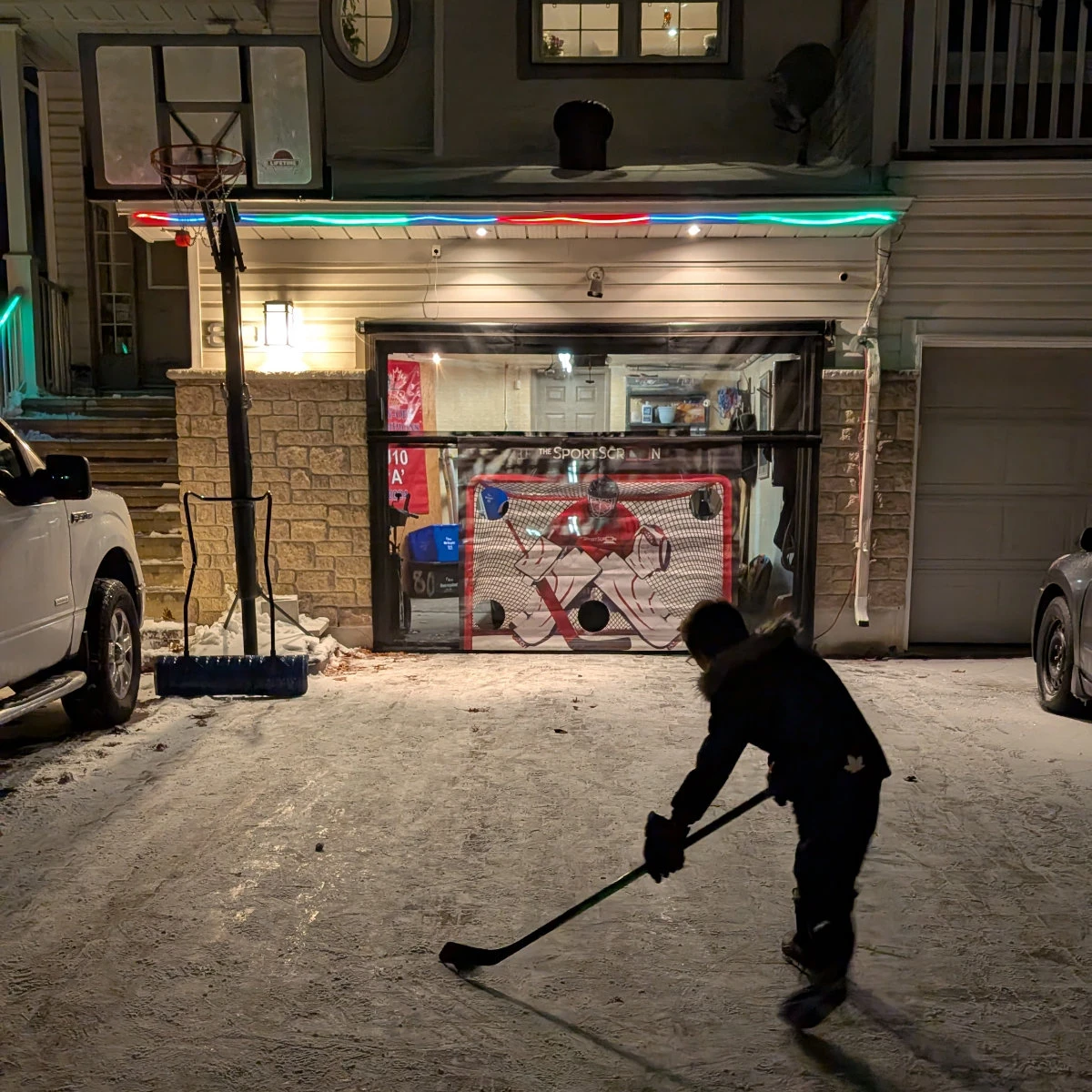 The SportScreen Remote Controlled Rollup Shooting Tarp from xHockeyProducts.com USA