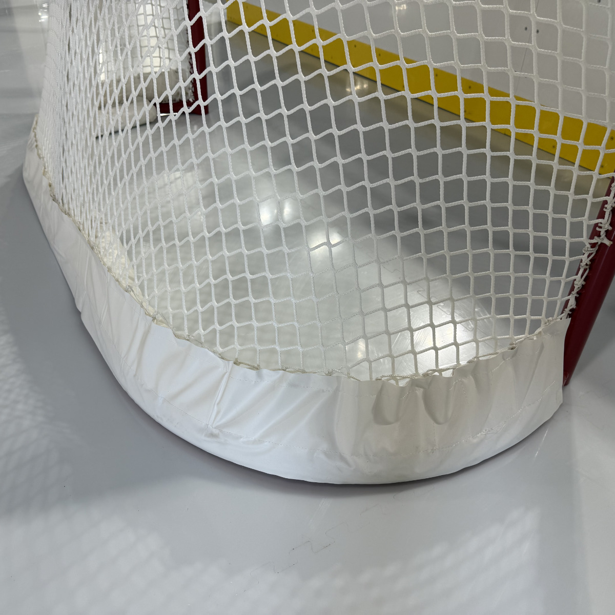 Official NHL Regulation Goal Net at xHockeyProducts.ca Canada
