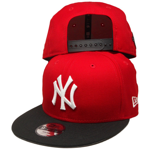 red yankees snapback