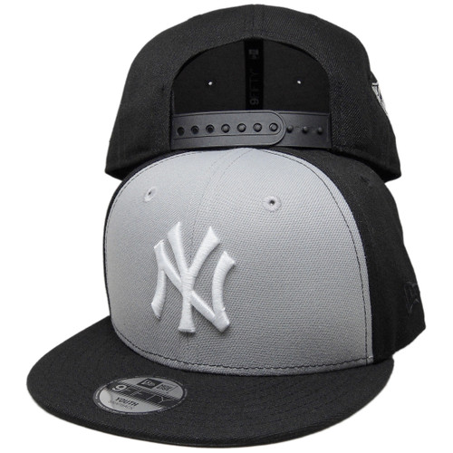 New York Yankees 00 WS KIDS Custom Snapback - Black, Gray, White