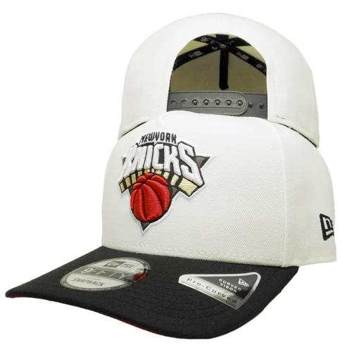 New York Knicks 2x Champs Custom 9Fifty AF Snapback - Cream, Black, Red