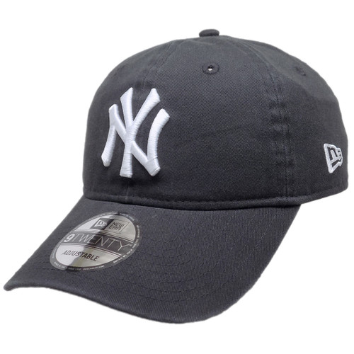 New York Yankees Statue Custom 9Twenty Adjustable - Black, White, Silver