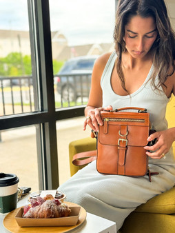Smith & Wesson Vault Crossbody Smith & Wesson Vault Crossbody