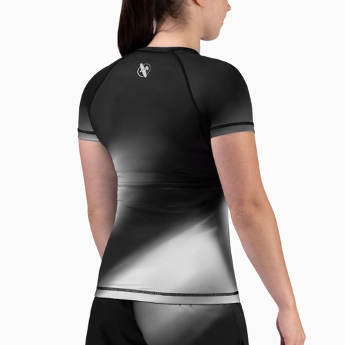 Women's Apex Nova Short Sleeve Rash Guard - Cosmic Grey - 2