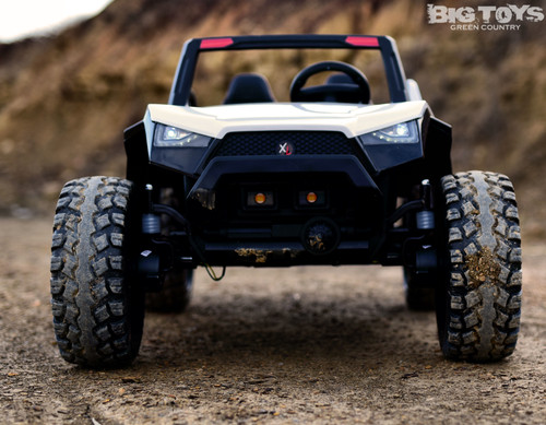 24v Challenger XL 2.0 4x4 Ride On Buggy w/ Leather Seat & Rubber Tires - White