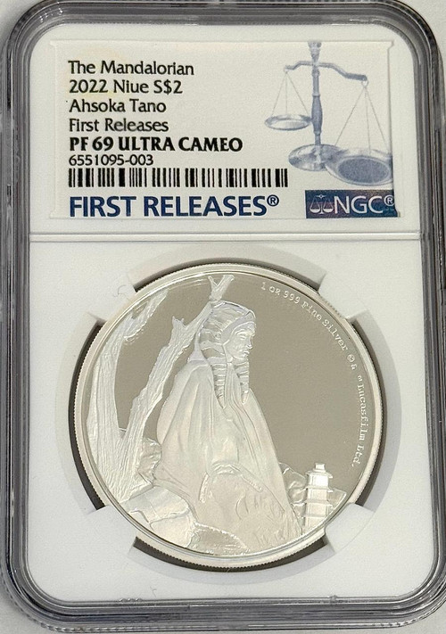 2022 Niue 1 oz Silver Coin $2 Star Wars Mandalorian Classic Ahsoka Tano PF69 UC