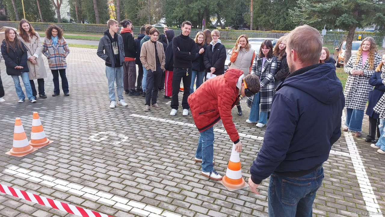 Totally Wasted Goggle .26 - .35 BAC (orange strap)