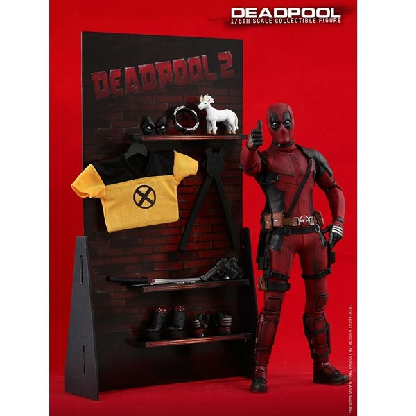 Monkey Depot - Boxed Figure: Hot Toys Deadpool 2 - Deadpool (903587)