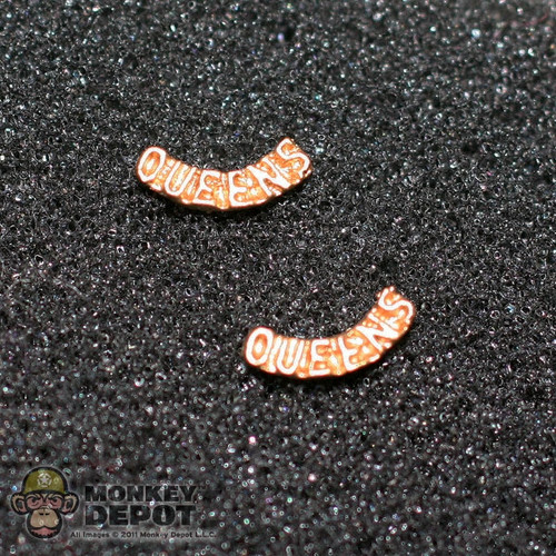 Insignia: DiD British WWI Queen's Regiment Shoulder Titles (Pair)