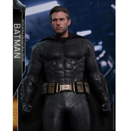 Boxed Figure: Hot Toys Justice League Deluxe Batman (903117)