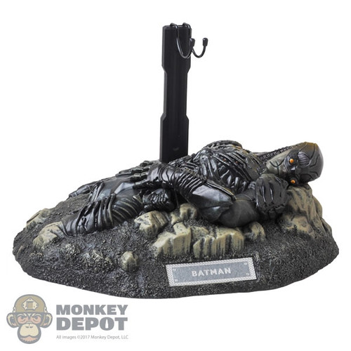 Display: Hot Toys Parademon Diorama Figure Stand