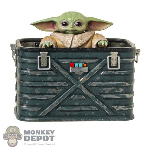 Box: Hot Toys Equipment Storage Box w/Stand