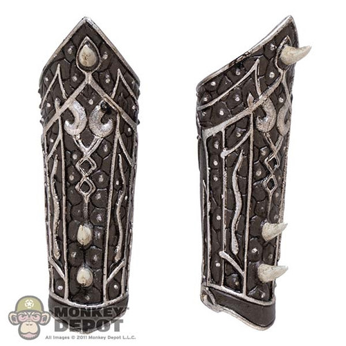 Armor: TBLeague Female Spiky Forearm Guards