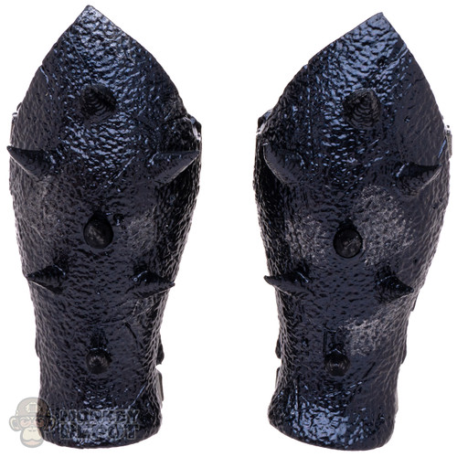 Armor: Hot Toys Spiked Forearm Gauntlets