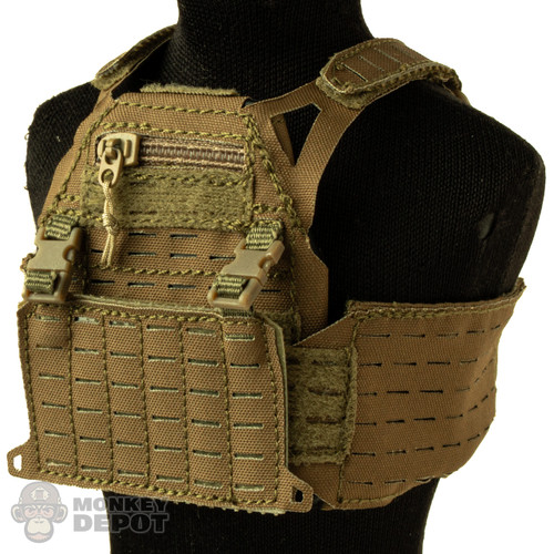 Vest: Easy & Simple Fantom Plate Carrier w/ Molle Panel and Plate Armor