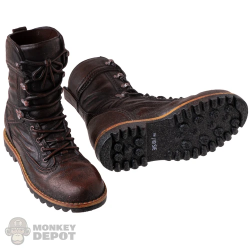 Shoes: Hot Toys Molded Brown Boots
