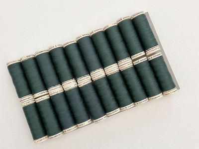 10 Spools Daytona Thread Pine Green