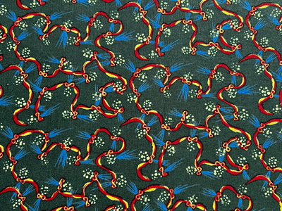 Quilting Cotton Lassos on Green